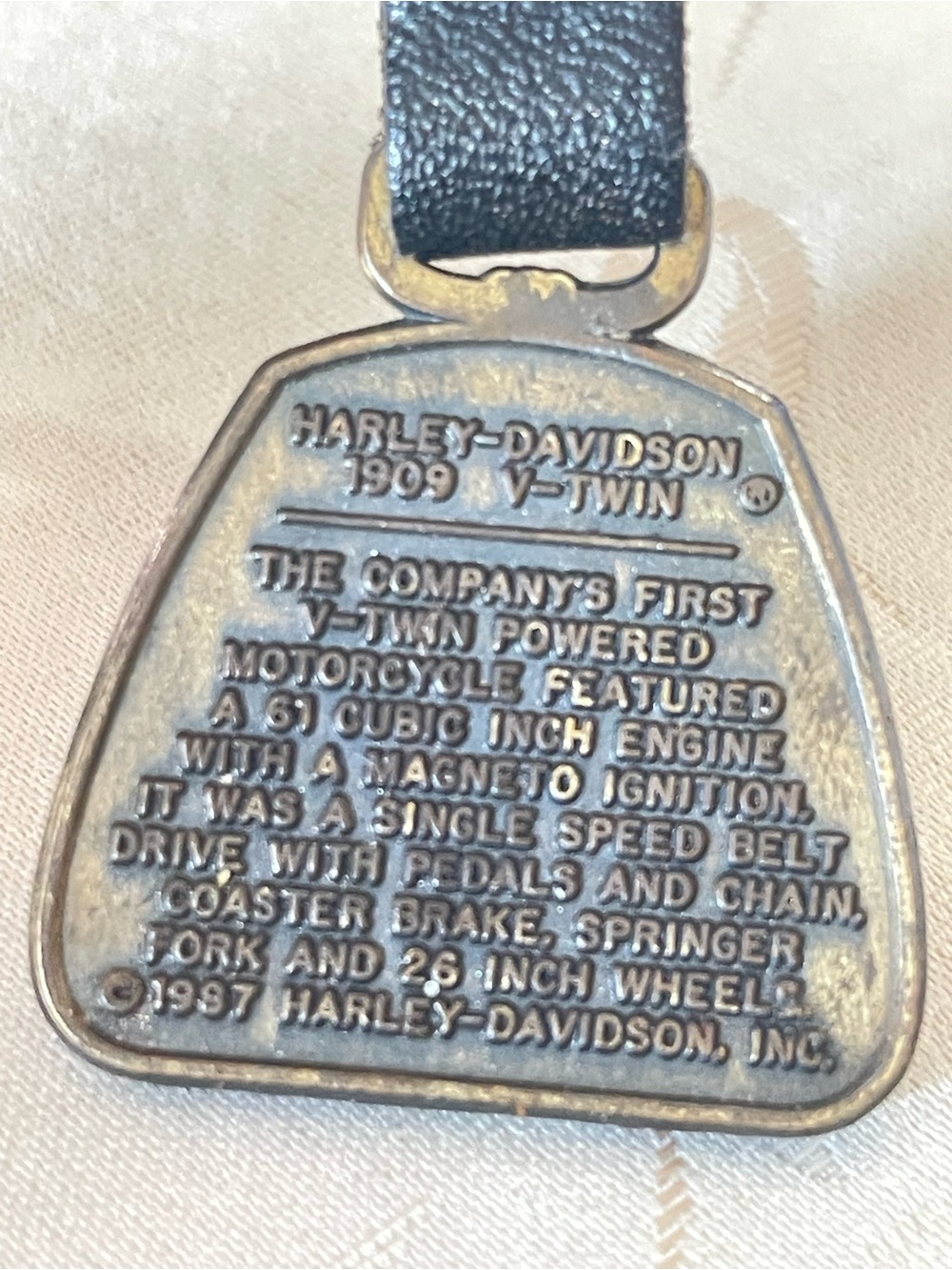 HARLEY DAVIDSON 1909 V-TWIN MOTORCYCLE KEY CHAIN FOB Vtg - Picture 5 of 7